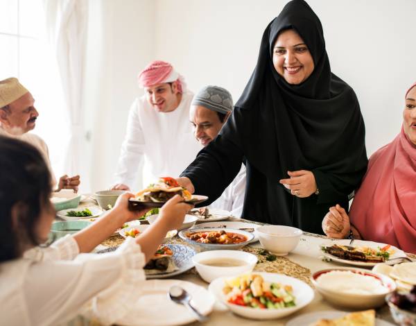 Jadwal buka puasa selama bulan suci Ramadhan 2024