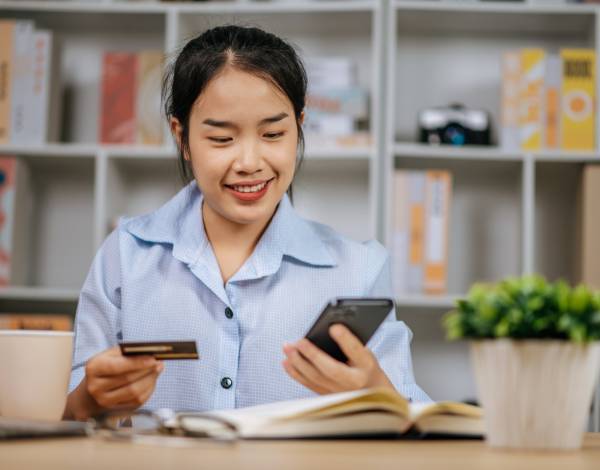 Cek Tagihan Air Online: Hemat Waktu dan Langsung Bayar!